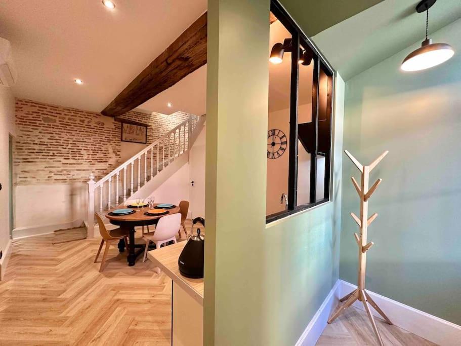 La Maison Des Cours - Wifi - Centre Ville Moulins  Ngoại thất bức ảnh