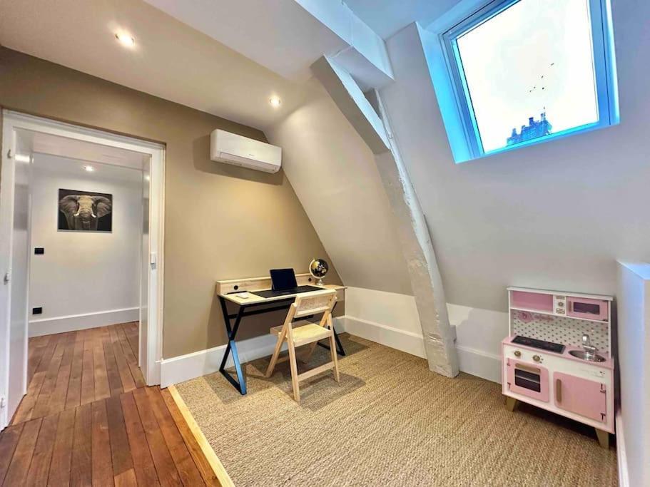 La Maison Des Cours - Wifi - Centre Ville Moulins  Ngoại thất bức ảnh